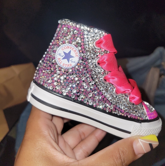 Custom shoes - Picture 4 of 9